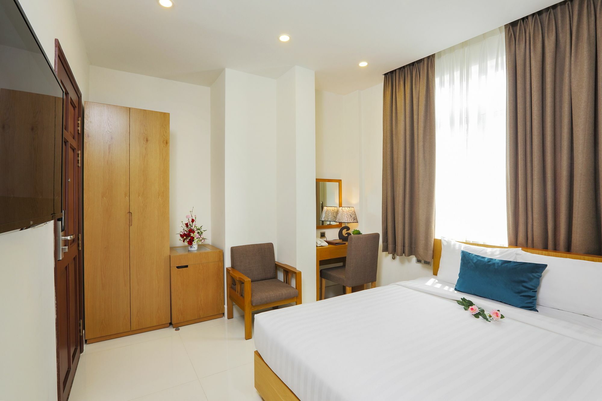 Golda Hotel Thành Pho Ho Chí Minh Esterno foto