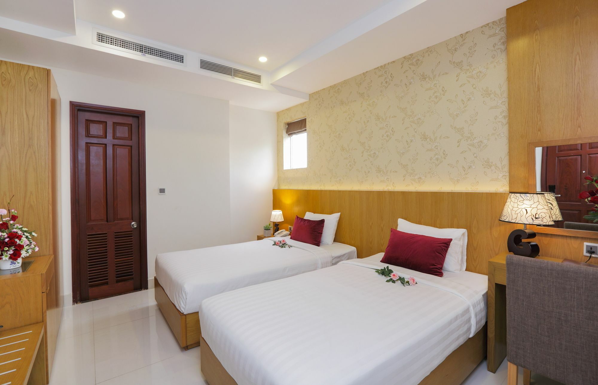 Golda Hotel Thành Pho Ho Chí Minh Esterno foto